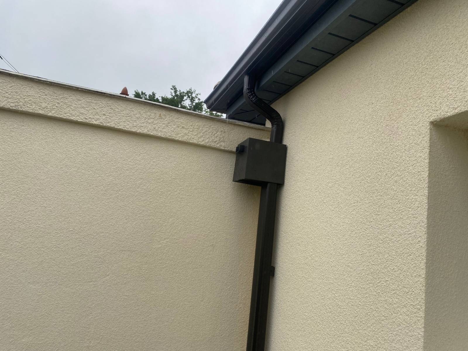 Installateur de boite à eau avec descente d'eau pluviale Mimizan 40200