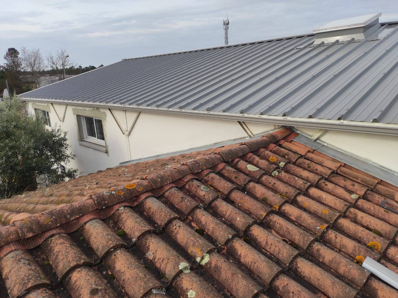 Pose de lambrequin Sanguinet 40460