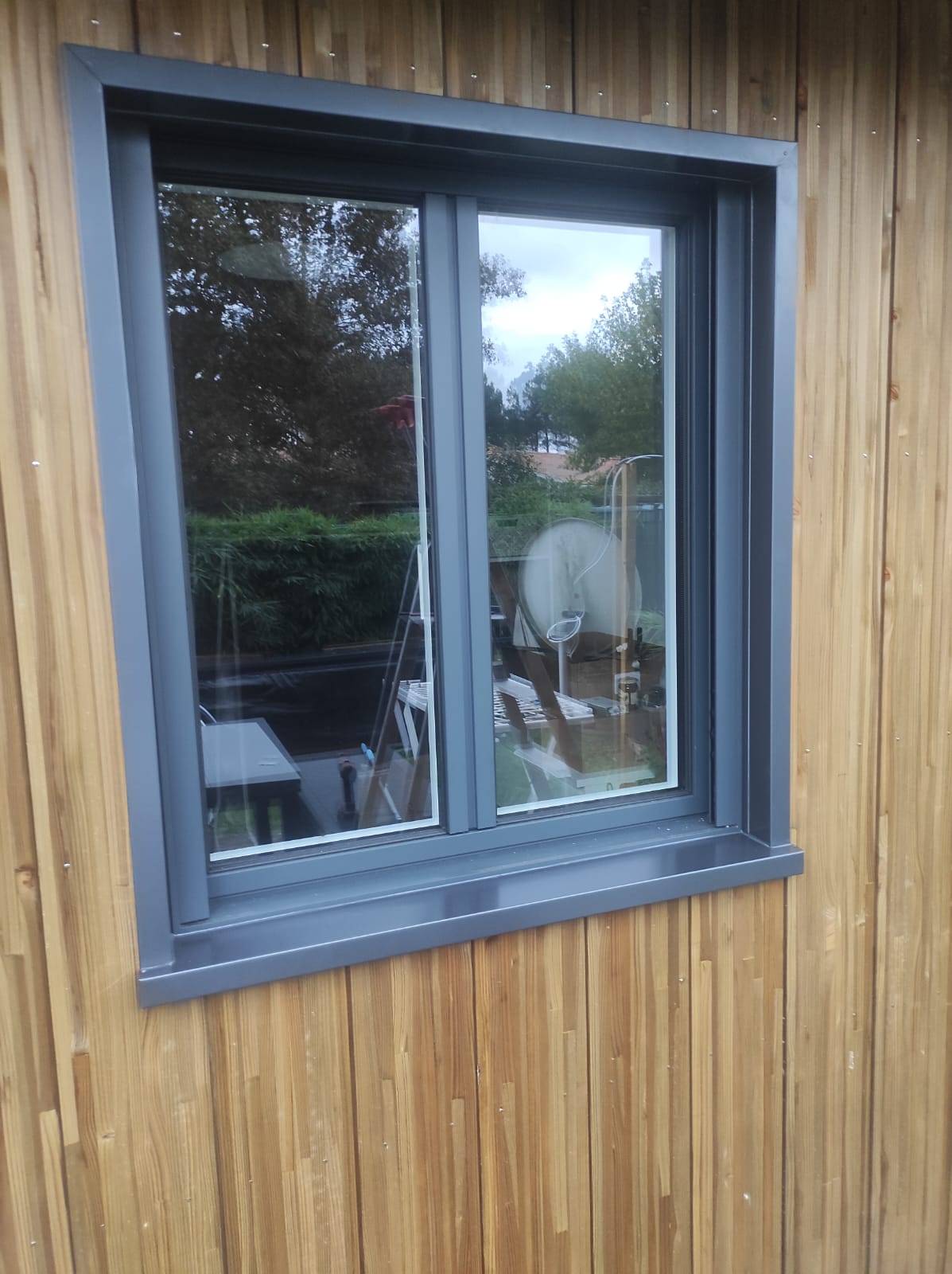 Pose d'habillage pour angle de mur Sanguinet 40460