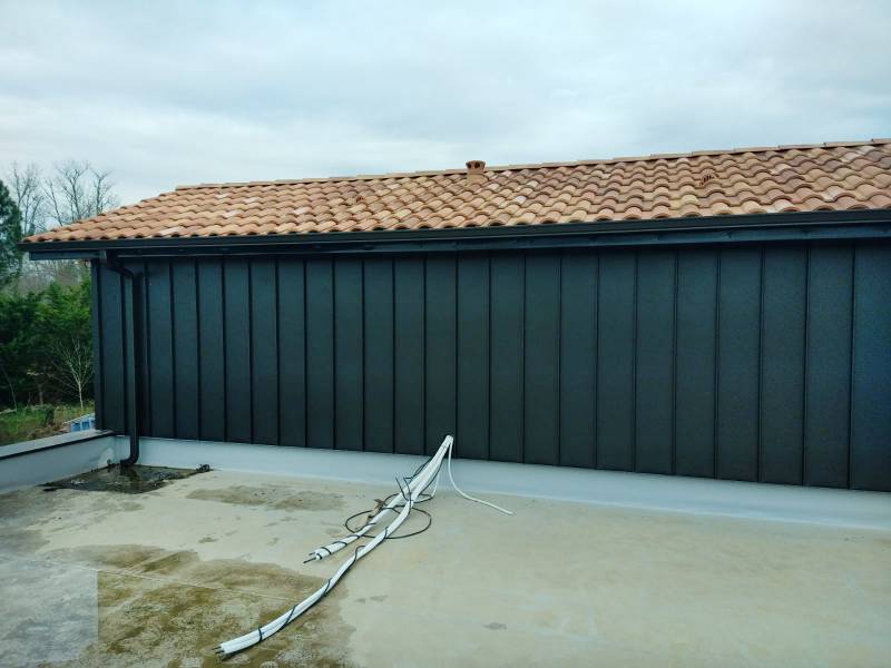 Joints debouts aluminium pour maison à Pontenx-les-Forges