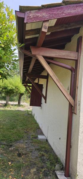 Installation des habillages bandeaux et gouttières en aluminium de couleur vieille tuile à Luxey par DAL'ALU