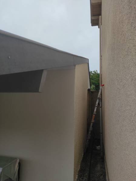 Pourquoi choisir un habillage bandeaux de qualité et gouttières Niagara GA19 à La Teste-de-Buch