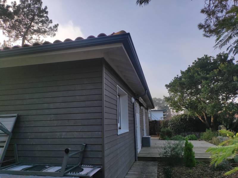 Installez gouttières Niagara gris antique sur-mesure