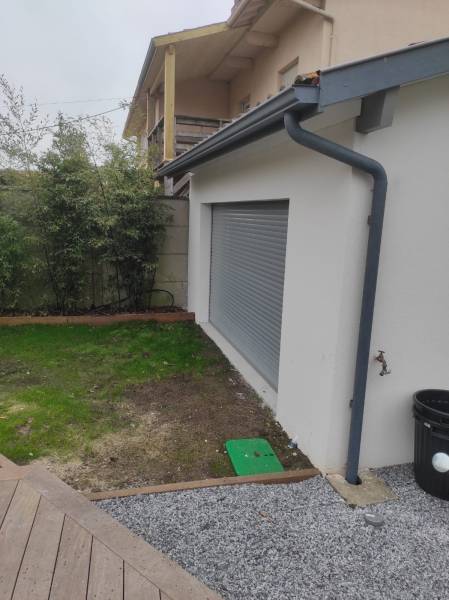 Pourquoi choisir un habillage bandeaux sur mesure et gouttières Niagara GA19 à La Teste-de-Buch