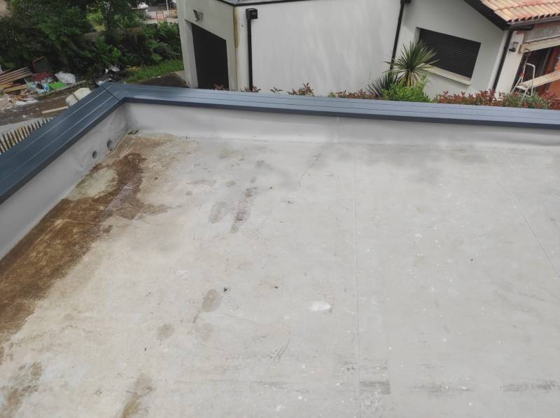 Trouver des boites à eau, couvertines et descentes couleur bleu ardoise à Sanguinet