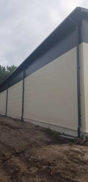 Gouttières et descentes sur mesure contre les eaux pluviales les bâtiments situés à Orx