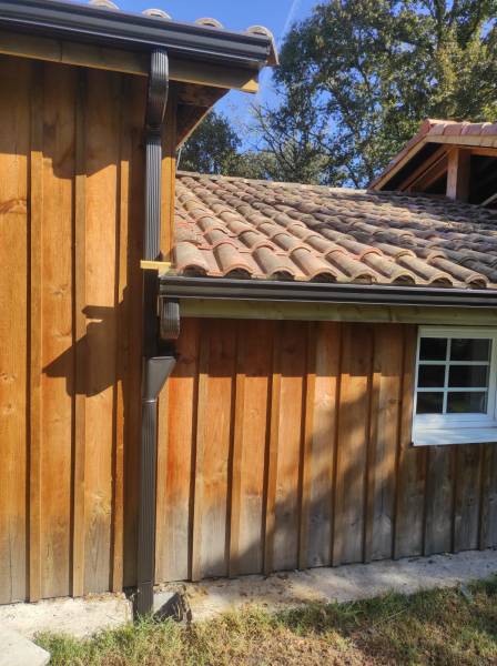 Comment assurer une installation optimale de gouttières DAL'ALU de type Niagara à Orx