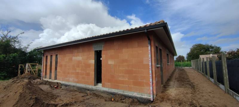 Gouttières Niagara 325 sur mesure par Alu Gouttières Bisca pour vos maisons près d'Orx