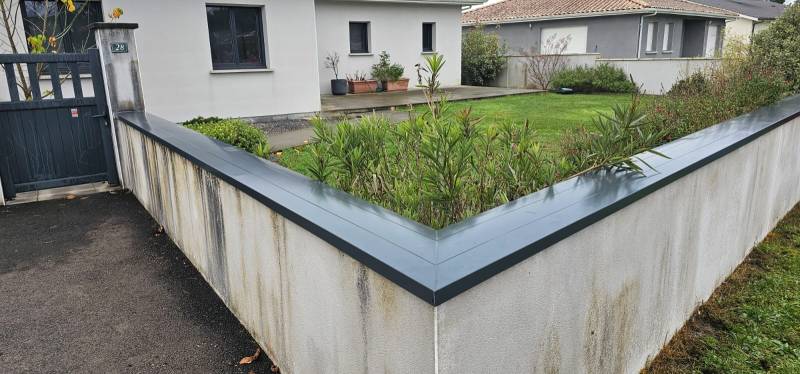 Couvertine en continu pour améliorer l’étanchéité et l’esthétique de votre maison à Ychoux