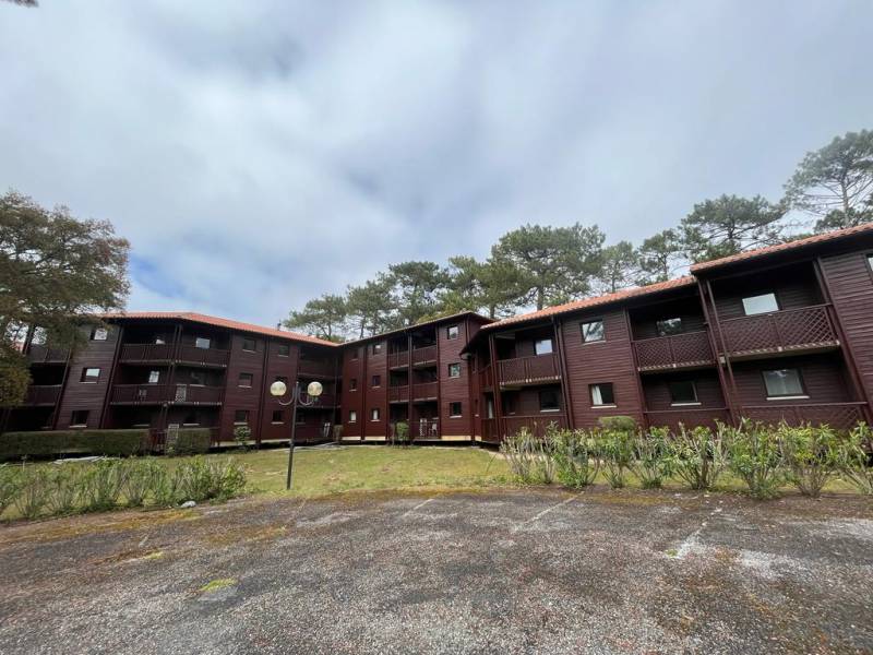 Gouttières San Marco 33 et de descentes bleu ardoise par AGB à Souston