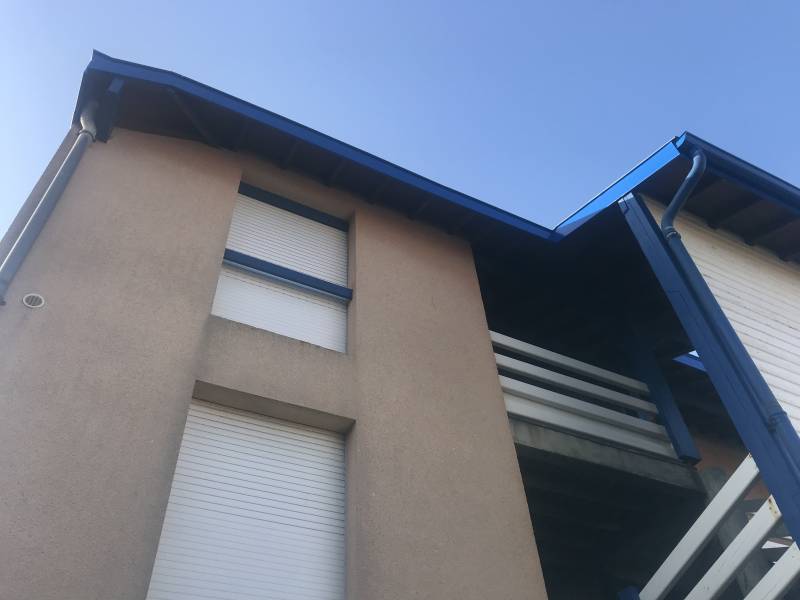 habillage aluminium bleu gentiane dal alu bisca biscarrosse plage