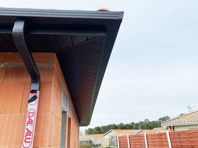 Réalisation sur-mesure pour l apose de ces gouttières sur la commune de Mios