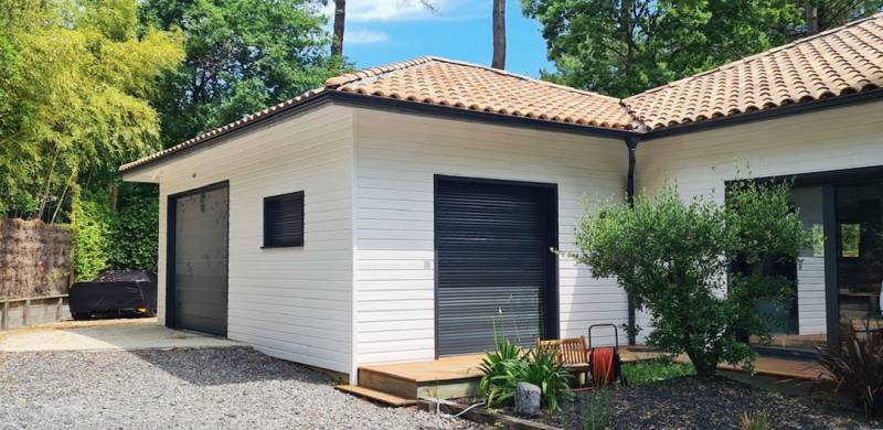 Rénovation des tableaux et appui fenêtre pour une maison située au Golf de Biscarrosse