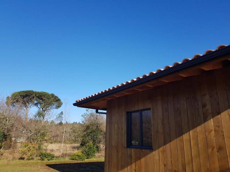 Gouttières en aluminium gris anthracite modèle Niagara