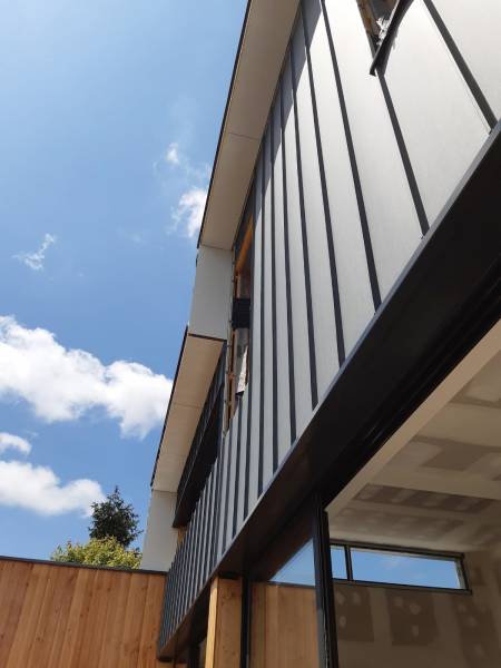 Réalisation de façade en joint-debout à La Teste-de-Buch