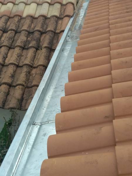 Chéneaux et des gouttières Alu Gouttières Bisca à Saint-Pierre-du-Mont