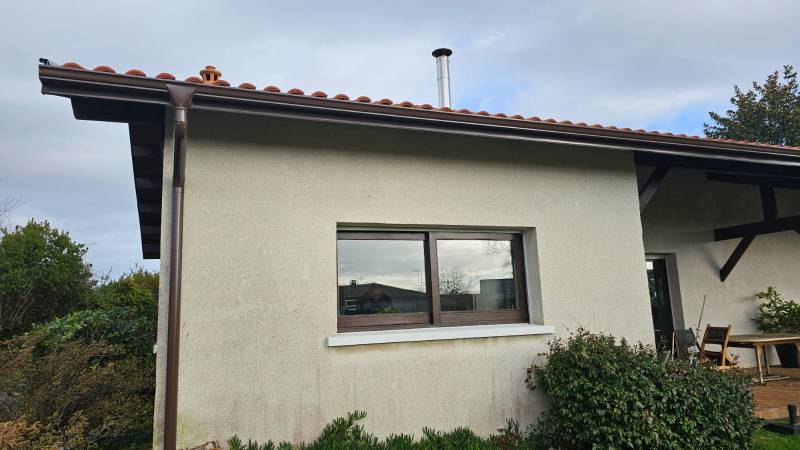 Bandeaux et gouttières marron en aluminium sur mesure pour votre maison à Parentis-en-Born