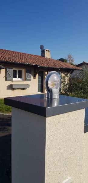 Couvertines Annapurna en alu noir graphite de qualité contre les eaux pluviales pour votre projet à Gujan-Mestras