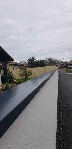 Des couvertines en continu pour ma maison de Parentis-en-Born