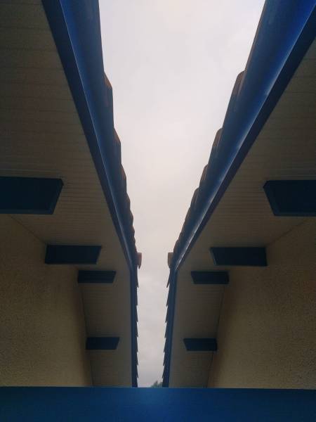 Professionnels Biscarrossiens spécialistes des sous-faces PVC et bandeaux alu